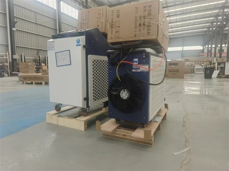 آلة تنظيف بالليزر محمولة للاست - مراجعة Industrial Laser Types وسعره